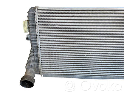 Starpdzesētāja radiators