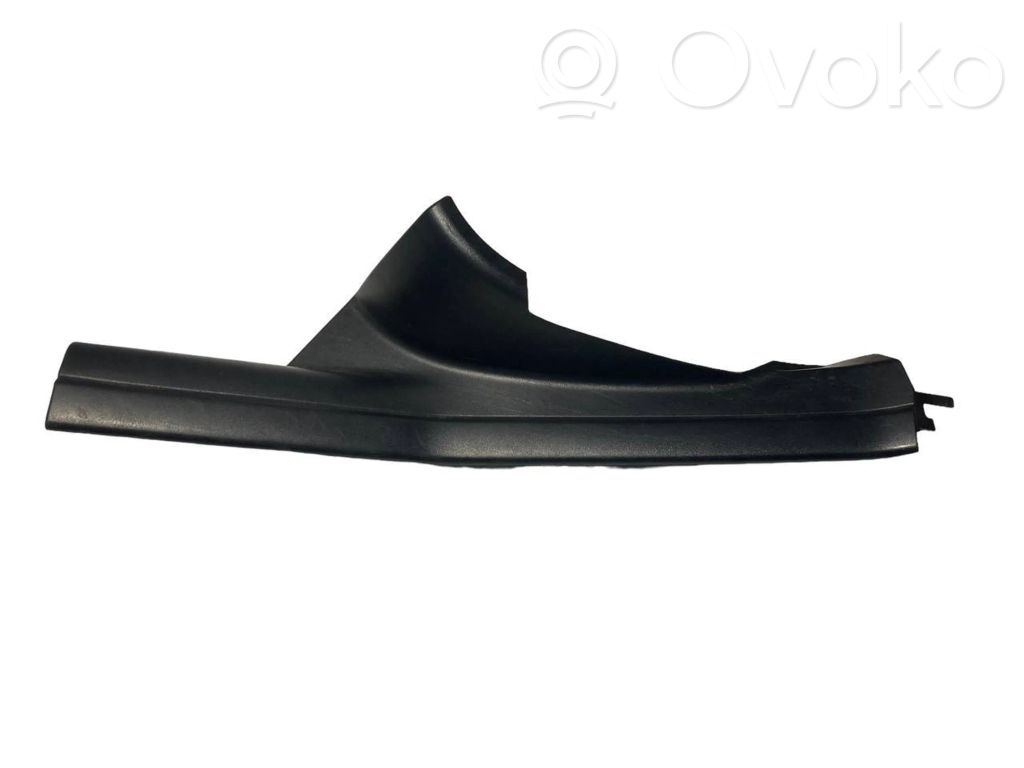 Aizmugurējā sliekšņa dekoratīvā apdare (iekšējā)