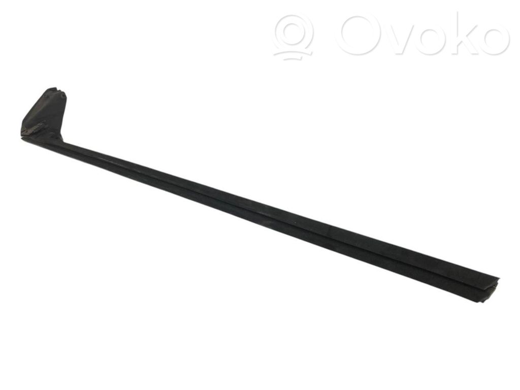 Apdares gumija (pie loga rūts)