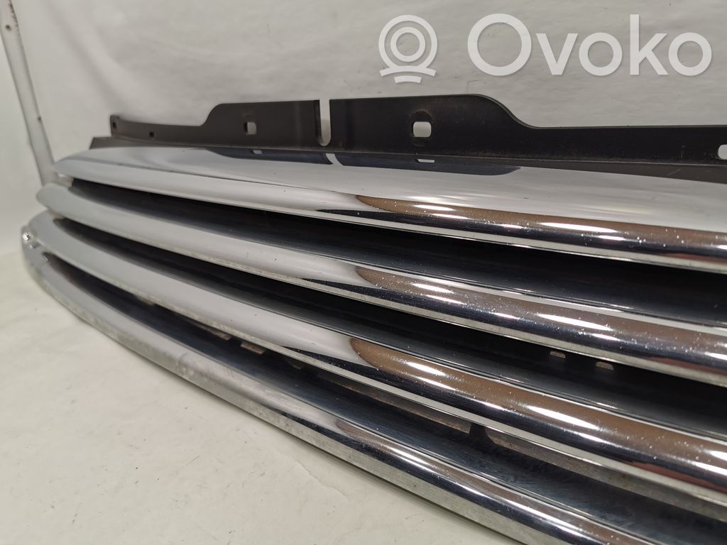 Priekšējais režģis