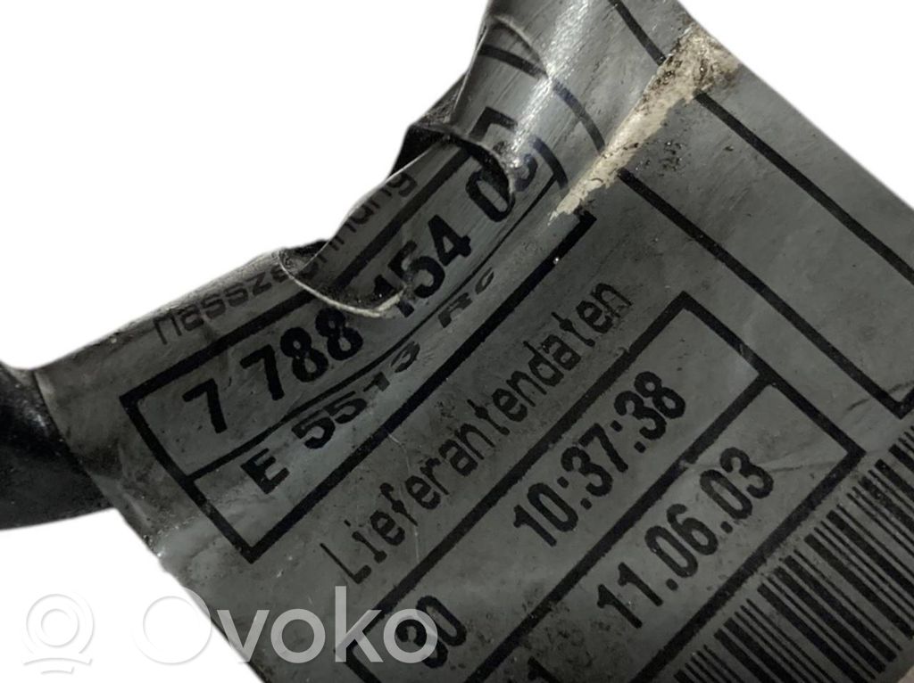 Dzinēja vadu instalācija