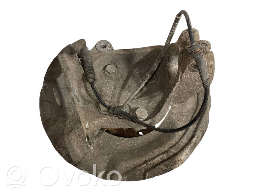 Priekšējā riteņa rumbas vārpstas šarnīrs (stupica, capfa)