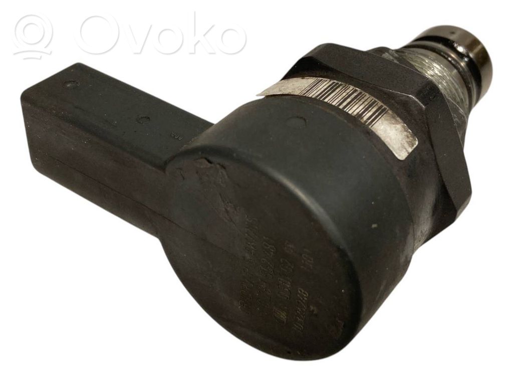 Fuel pressure regulator