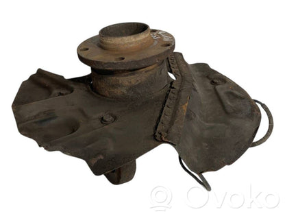 Priekšējā riteņa rumbas vārpstas šarnīrs (stupica, capfa)