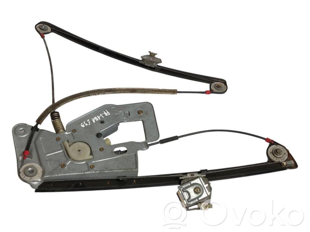 Priekšpusē elektriskā loga pacelšanas mehānisma komplekts