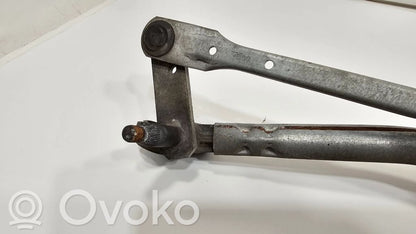 Stikla tīrītāja mehānisms (stienis)