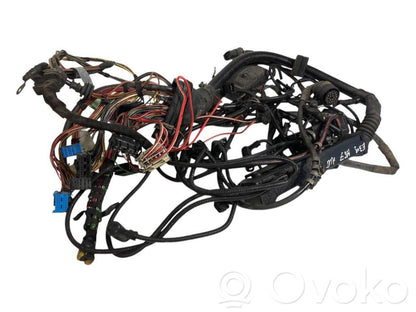 Dzinēja vadu instalācija