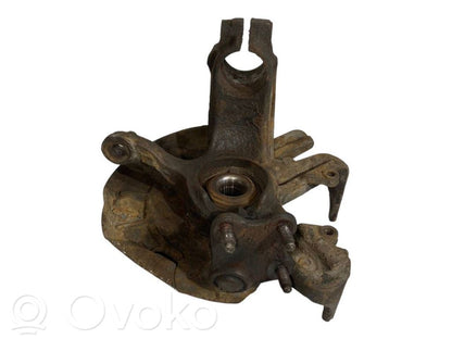 Priekšējā riteņa rumbas vārpstas šarnīrs (stupica, capfa)