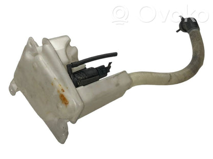 Logu šķidruma tvertne