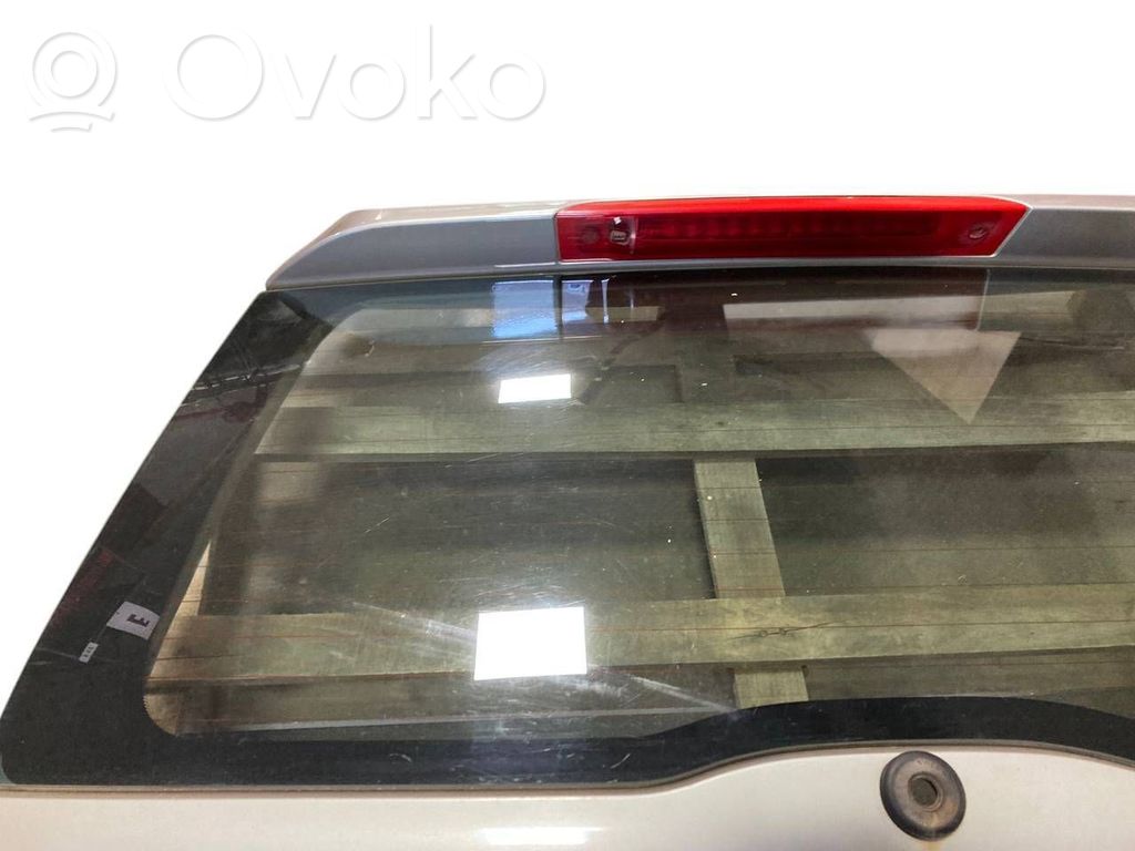 Aizmugurējais pārsegs (bagāžnieks)