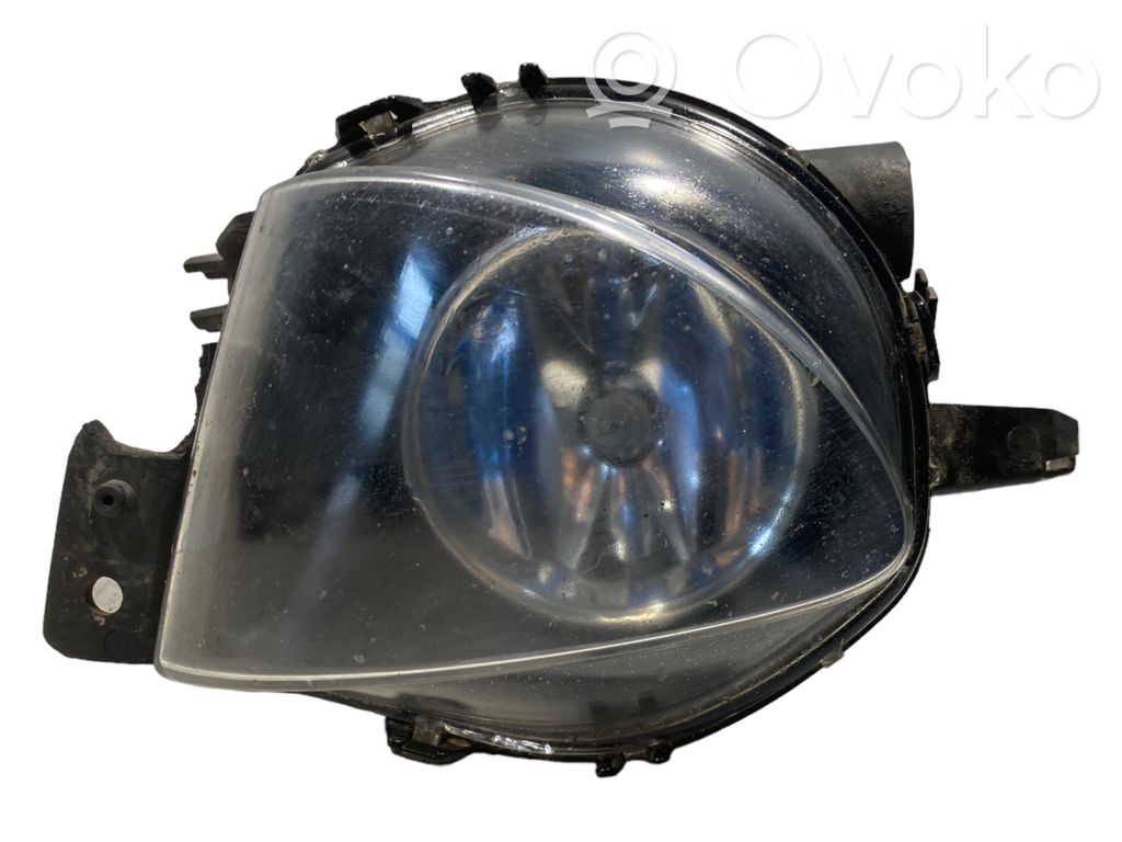 Передние противотуманные фары