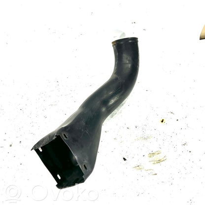 Air intake duct details