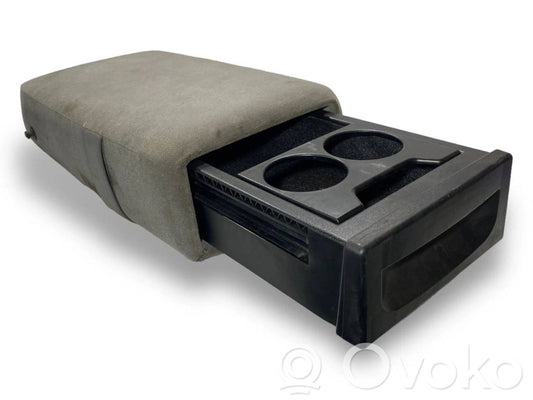 Cup holder (rear)