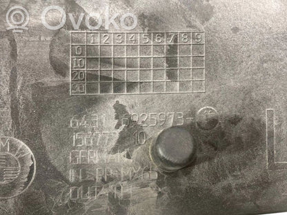 Cita veida dzinēja nodalījuma detaļa
