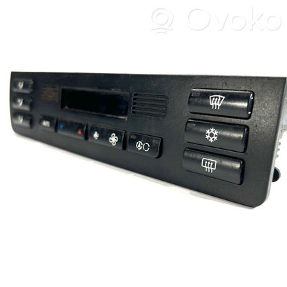 Gaisa kondicioniera / klimata kontroles / salona apsildes vadības bloks (salonā)