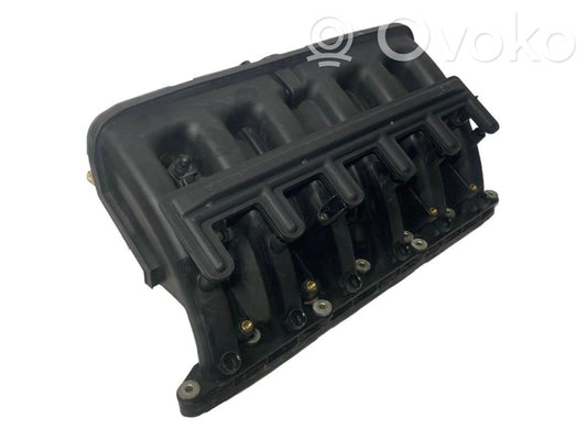 Впускной коллектор