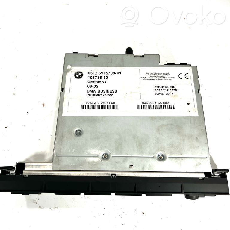 Radio / CD/DVD atskaņotājs / navigācija