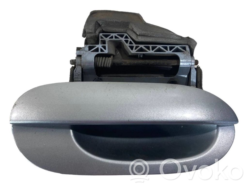 External opening handle