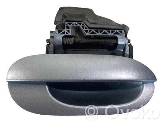 External opening handle