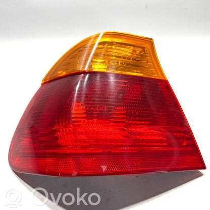 Aizmugurējais lukturis virsbūvē