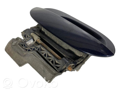 External opening handle