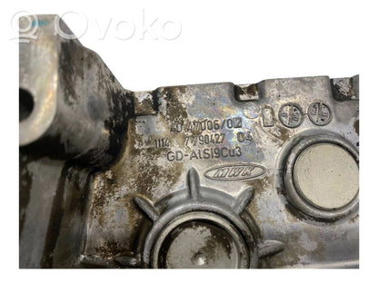 Sadales vārpstas piedziņas ķēdes vāciņš