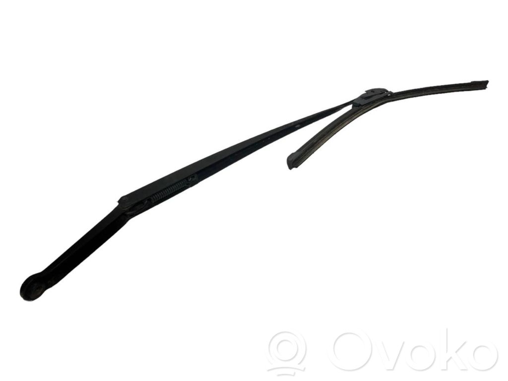 Windshield wiper arm