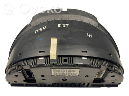 Speedometer (in the instrument panel)