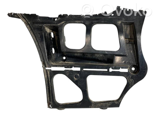 Rear bumper mounting bracket