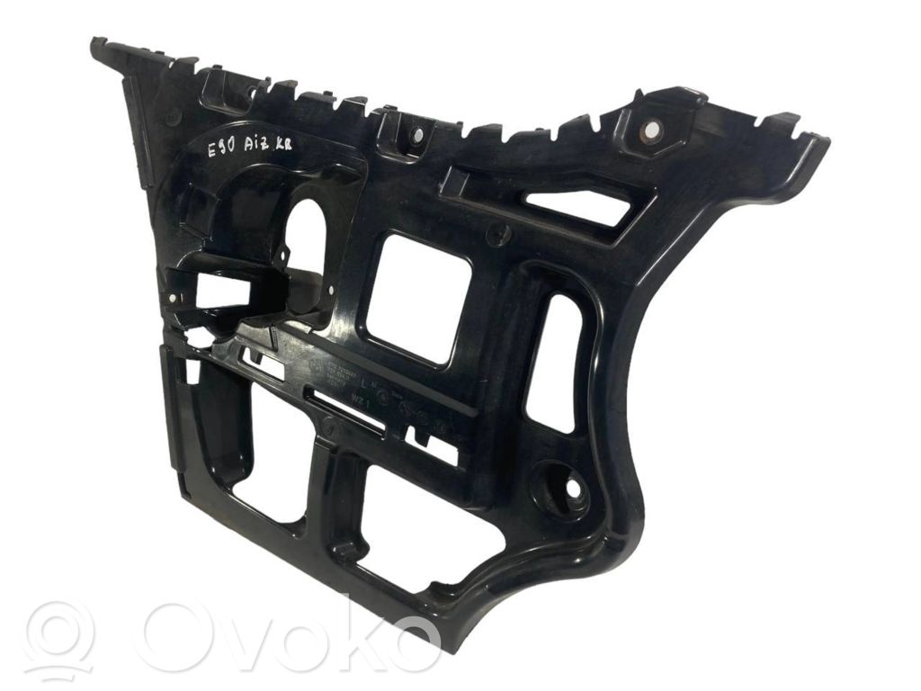 Кронштейн крепления заднего бампера