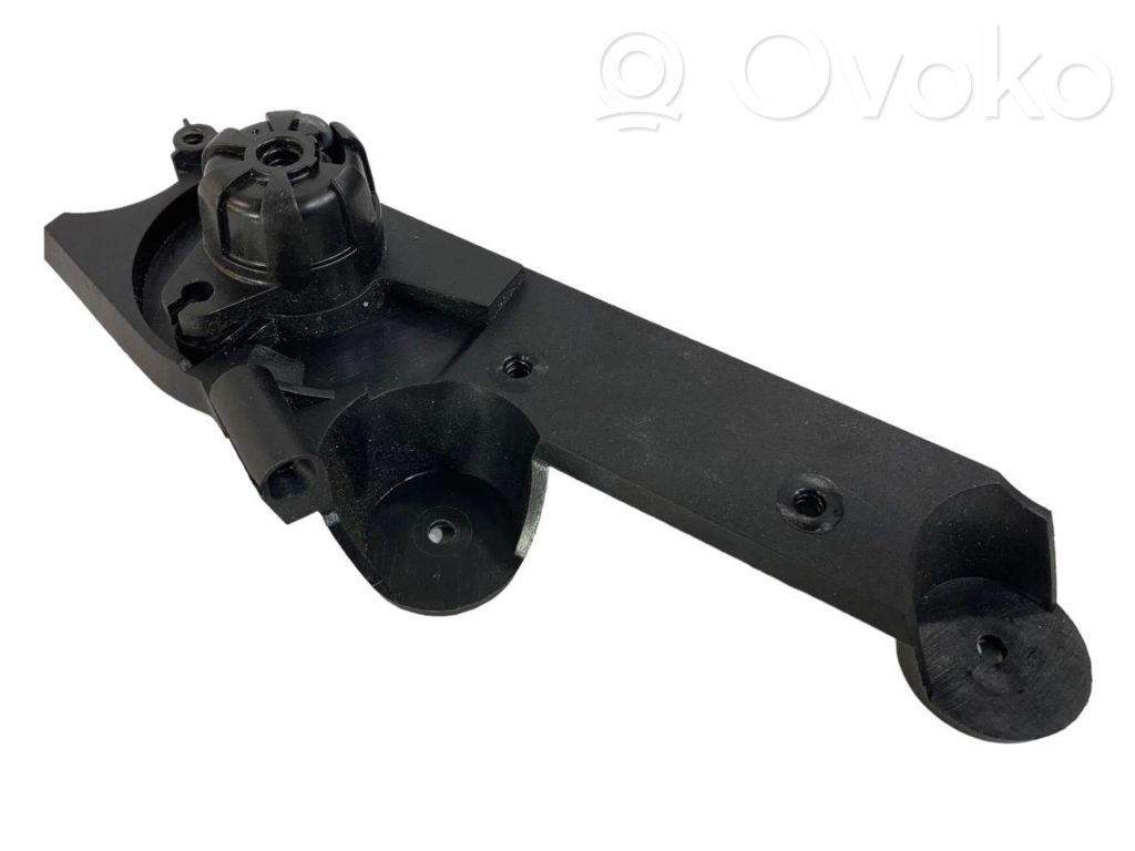 Ручка открывания капота двигателя