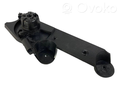 Ручка открывания капота двигателя