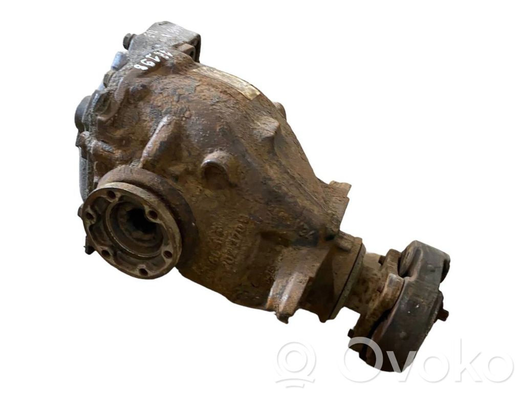 Aizmugurējais reduktors