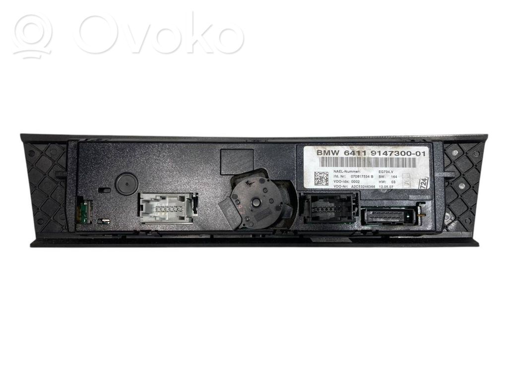 Gaisa kondicioniera / klimata kontroles / salona apsildes vadības bloks (salonā)