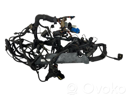 Dzinēja vadu instalācija