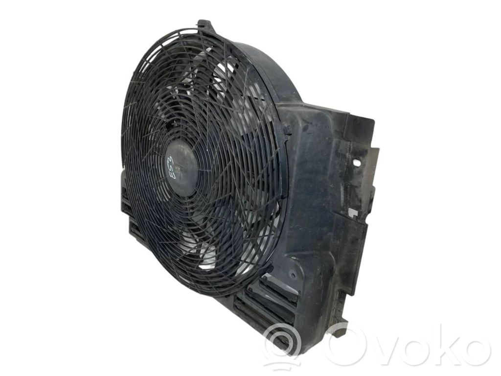 Elektrisks radiatoru ventilators