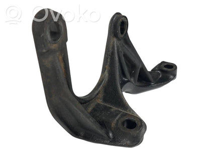 Dzinēja nostiprināšanas stiprinājums-kronšteins