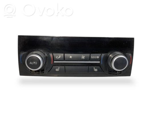 Air conditioning / climate control / interior heating control unit (in the passenger compartment)