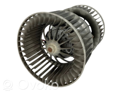 Mazā radiatora ventilators