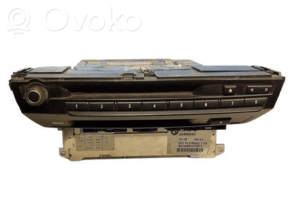 Radio / CD/DVD atskaņotājs / navigācija