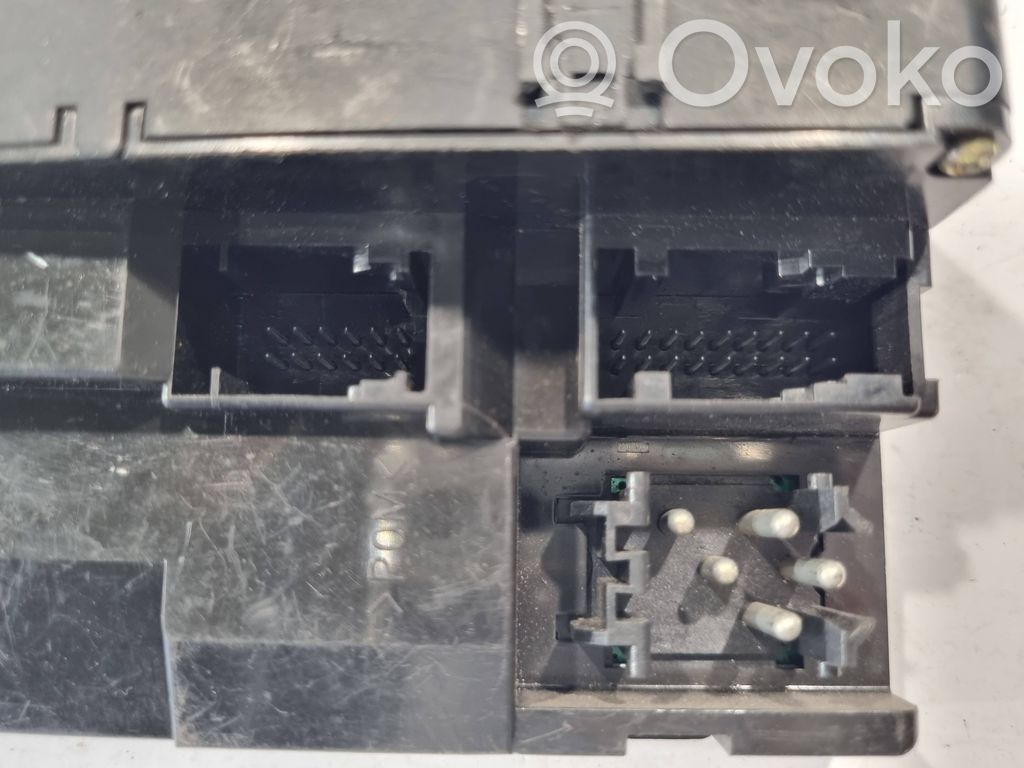 Power window switch