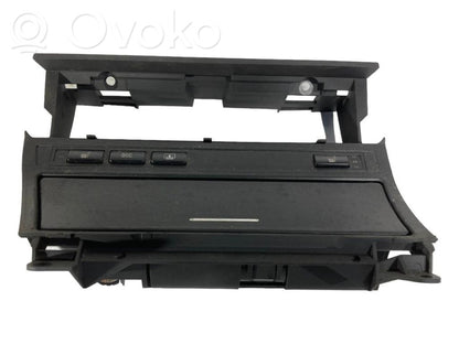 Pelnutrauks (priekšā)