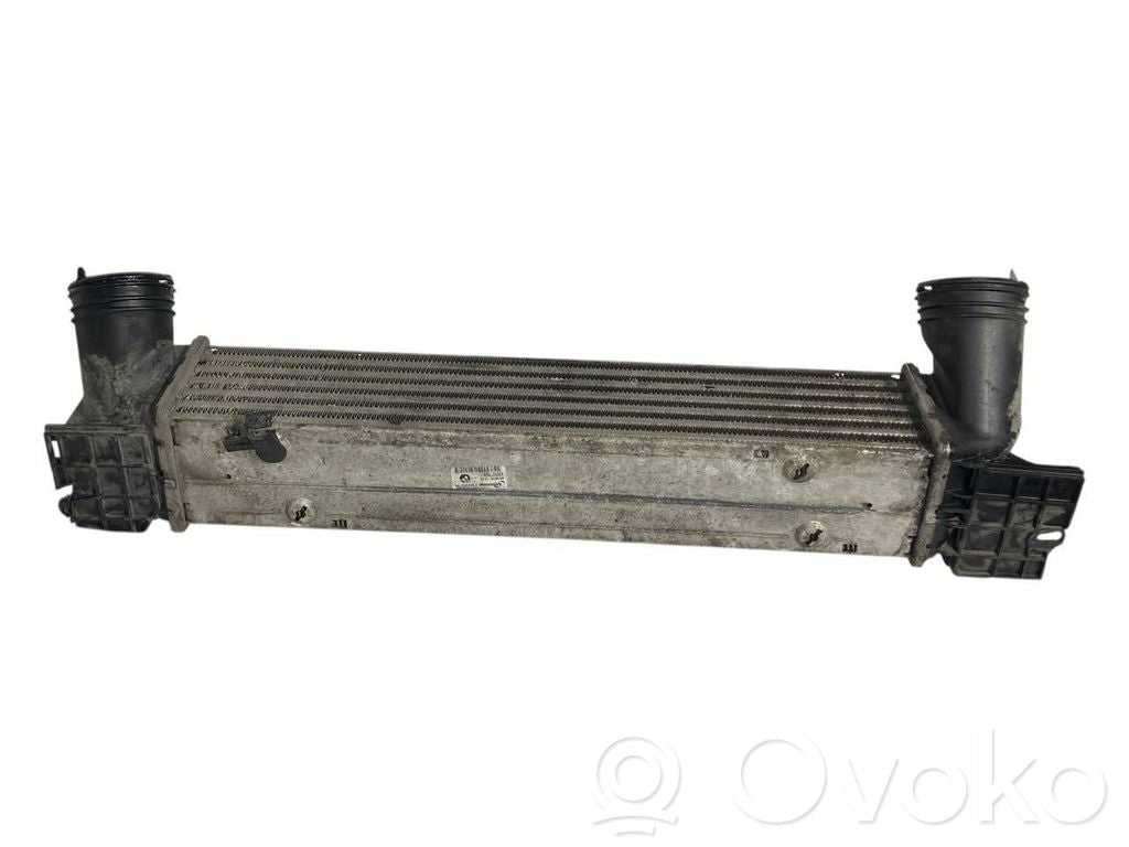 Starpdzesētāja radiators