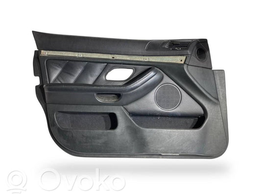 Priekšējo durvju apdare