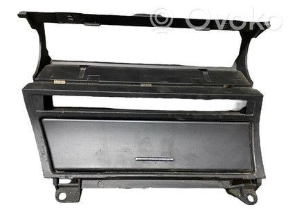 Pelnutrauks (priekšā)