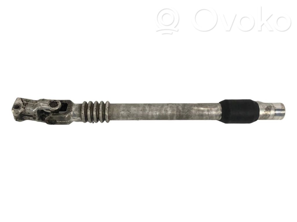 Stūresrata ass krustsavienojums