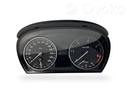 Spidometrs (instrumentu panelī)