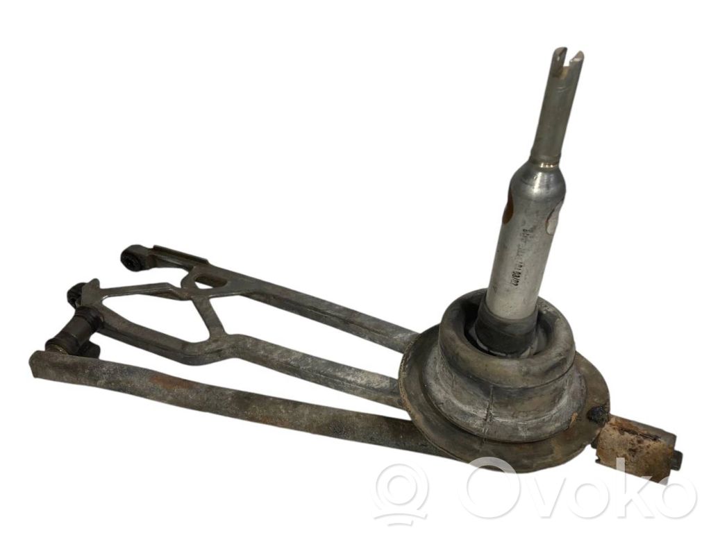 Pārslēgšanas mehanisms (kulisa)