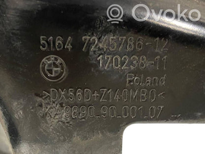 Radiatoru paneļa augšējā daļa (televizors)