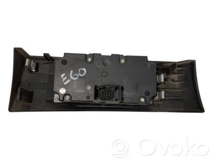 Headlight switch
